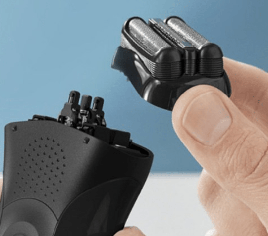 Braun Series 3 300s Electric Shaver | Wet & Dry Foil Shaver for Men - 킴마트