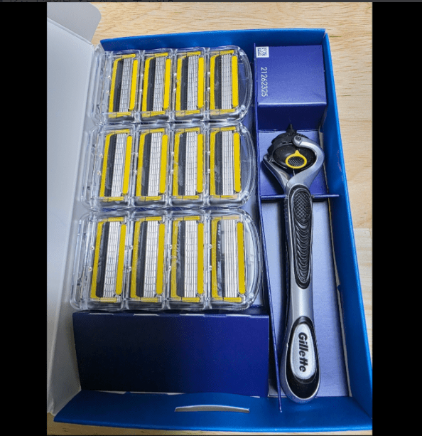Gillette ProShield Men's Razor Set – Handle + 12 ProBlade Cartridges - Kimmart
